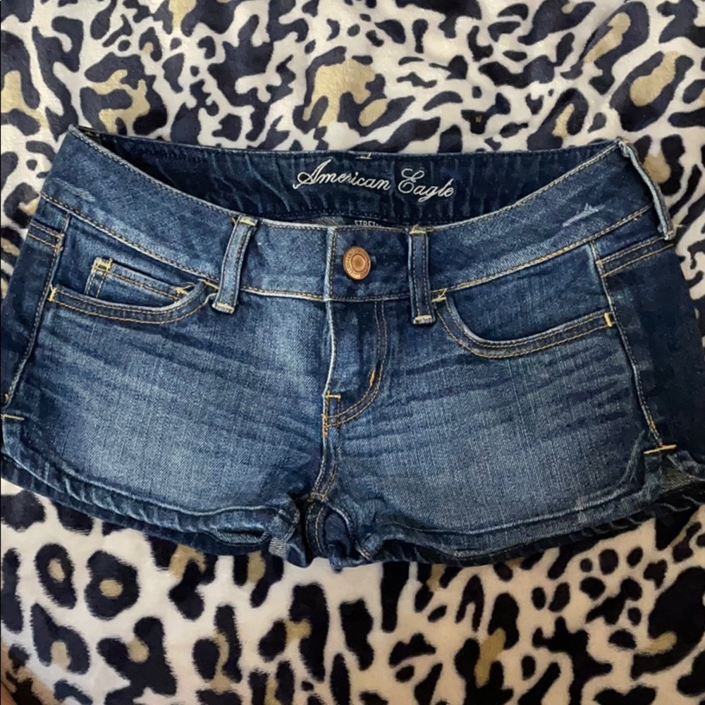 Size 0 Jean American eagle shorts